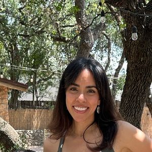 Meet your Posher, Georgina